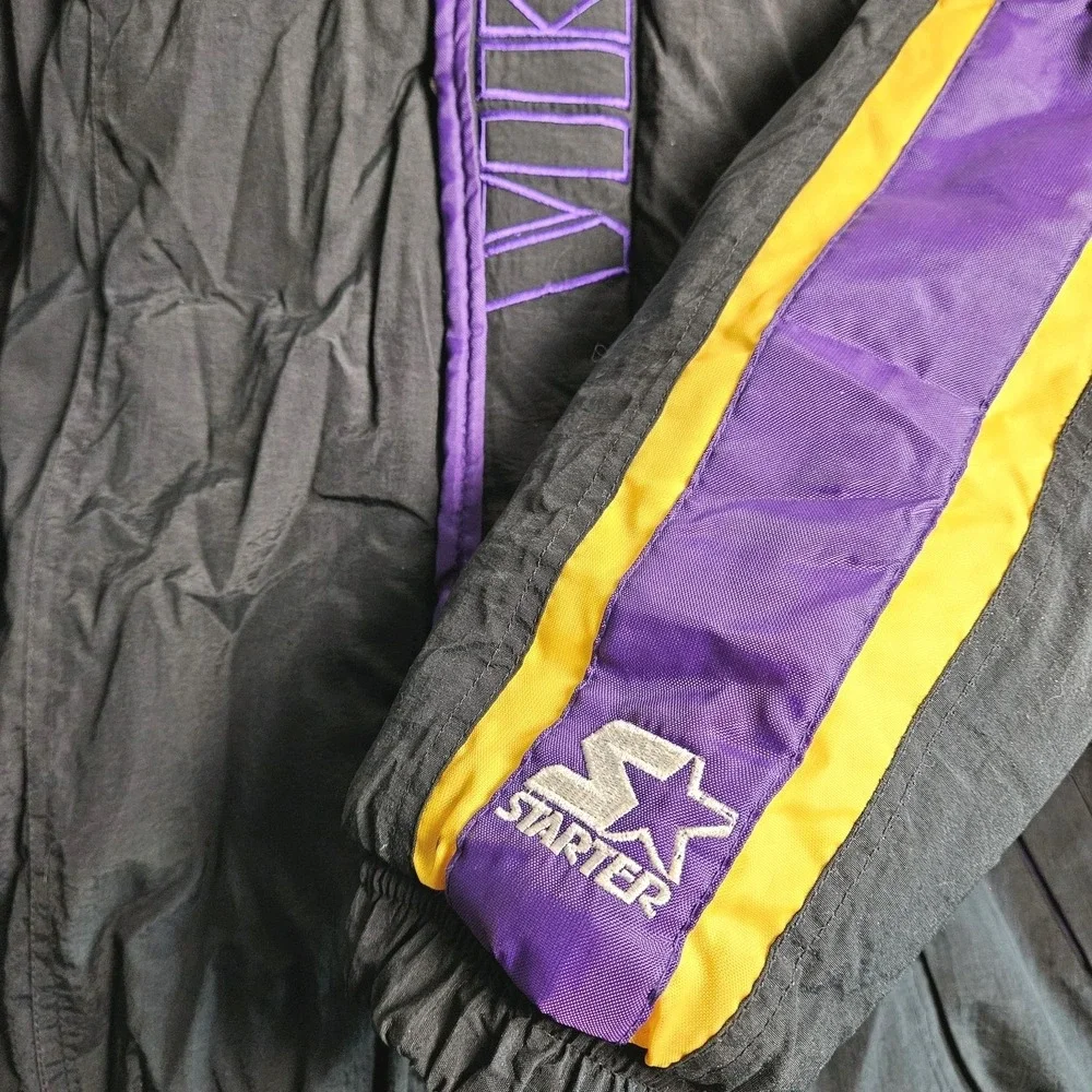 Nfl‎ Pro Line by Starter Vintage Minnesota Vikings Bomber Jacket  XLarge